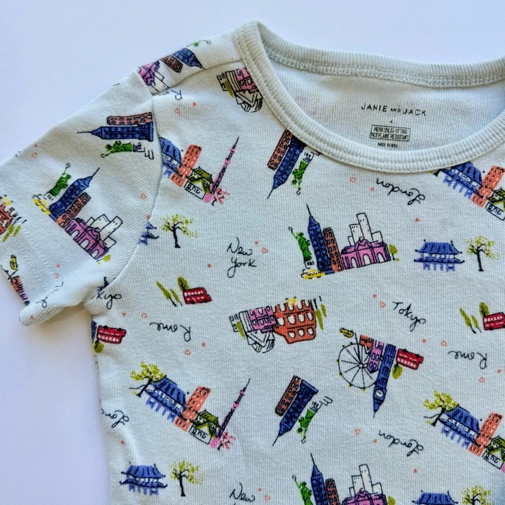 Janie and Jack Good Night Short Pajamas In Cityscapes size 4T 100% cotton